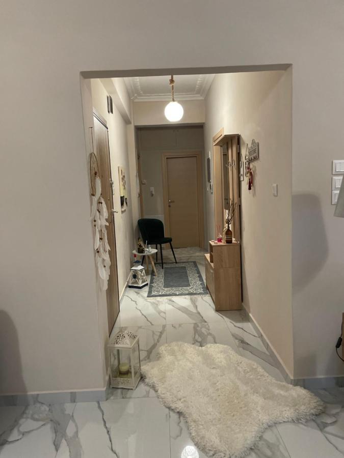 Home Nadia Corinth 外观 照片